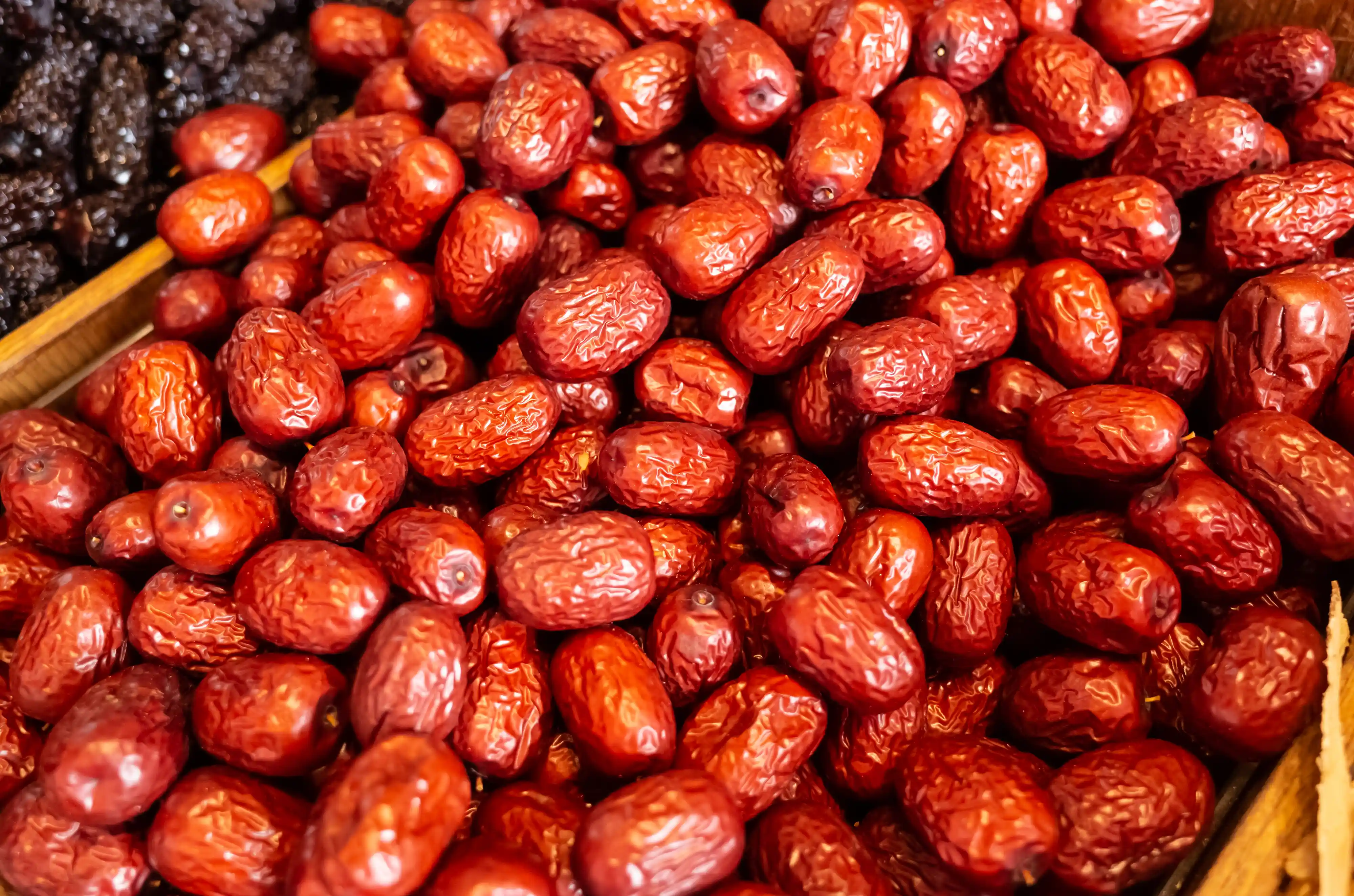 Hünnap Nedir? Faydaları, Besin Değeri ve Nasıl Tüketilmeli?